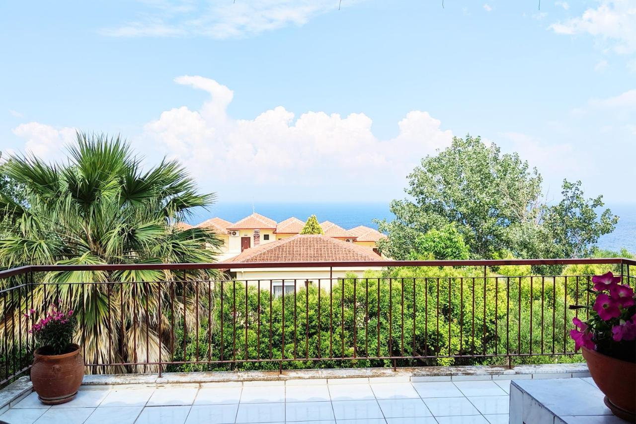 Apartamento Amazing Sea View Loft, Afytos Exterior foto